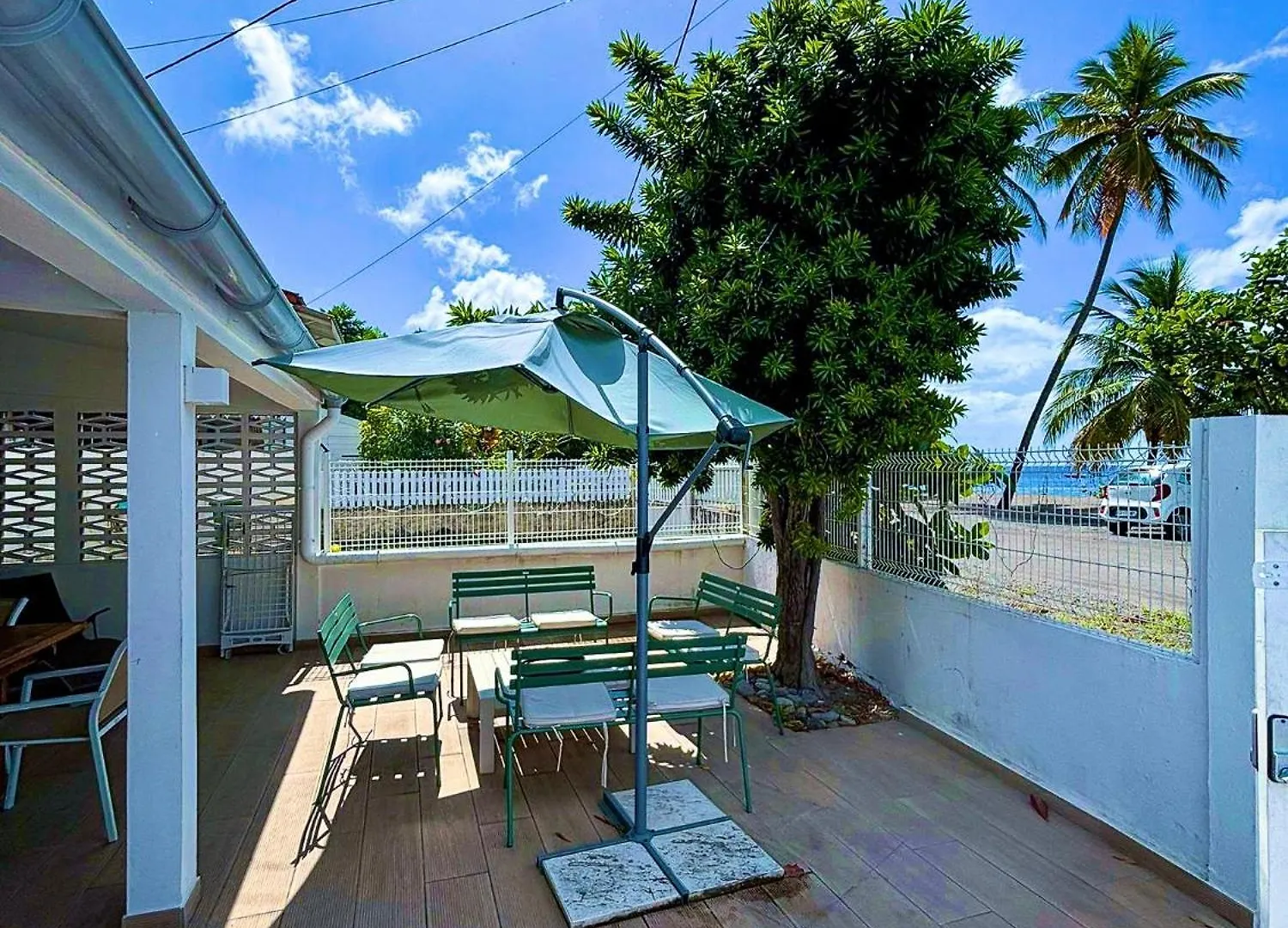 Villa Les Bonites Carbet Pieds Dans L Eau à Le Carbet 0*,